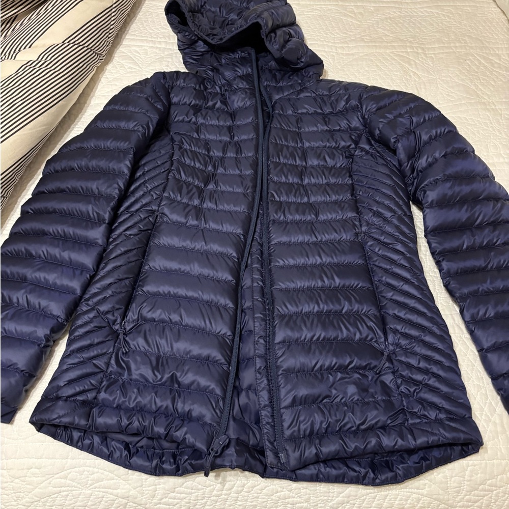 Duluth Trading Co Down Right Blue Puffer Jacket